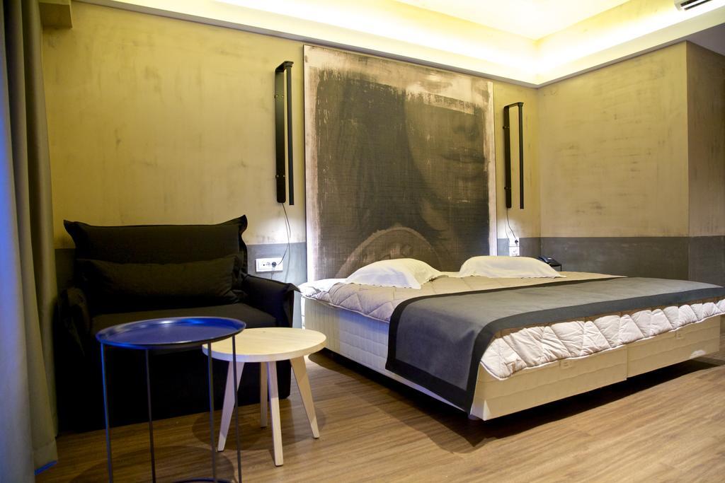 Adonis City Hotel Patras Rum bild